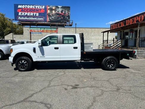 Used 2017 Ford F350 XL w/ Power Equipment Group AWD/4WD image 4