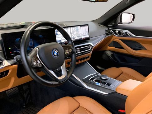 Used 2023 BMW i4 eDrive40 RWD image 17