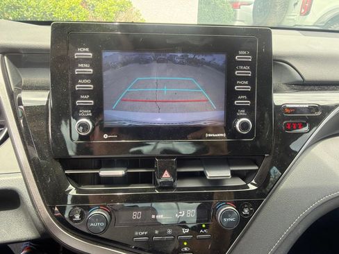 Used 2023 Toyota Camry LE FWD image 10