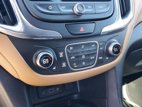 Used 2020 Chevrolet Equinox Premier image 27