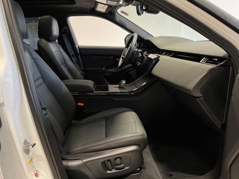 Used 2024 Land Rover Range Rover Evoque S AWD/4WD image 37