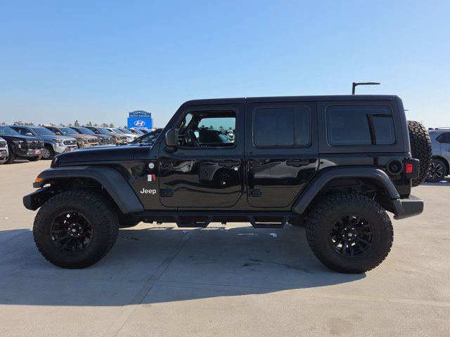 Used 2018 Jeep Wrangler Unlimited Sport AWD/4WD image 8
