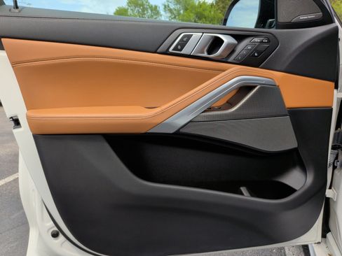 Used 2023 BMW X6 M50i w/ Executive Package image 28