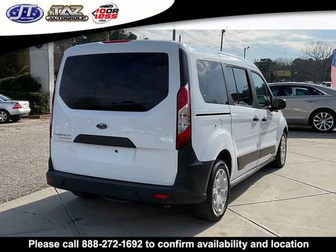 Used 2017 Ford Transit Connect XL image 7