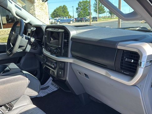 Used 2021 Ford F150 XLT AWD/4WD image 15
