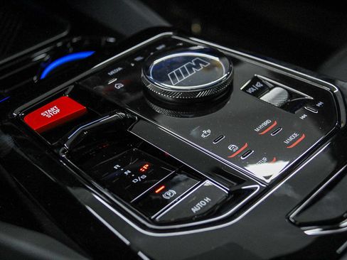 Used 2026 BMW M5 image 20