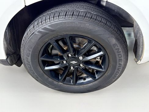 Used 2020 Dodge Journey SE w/ SE Popular Equipment Group image 36