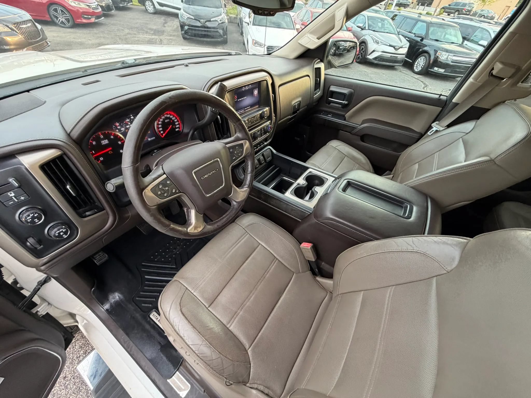 Used 2015 GMC Sierra 1500 Denali AWD/4WD image 17