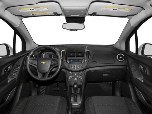 Used 2016 Chevrolet Trax LS w/ LPO, Cargo Package FWD image 11