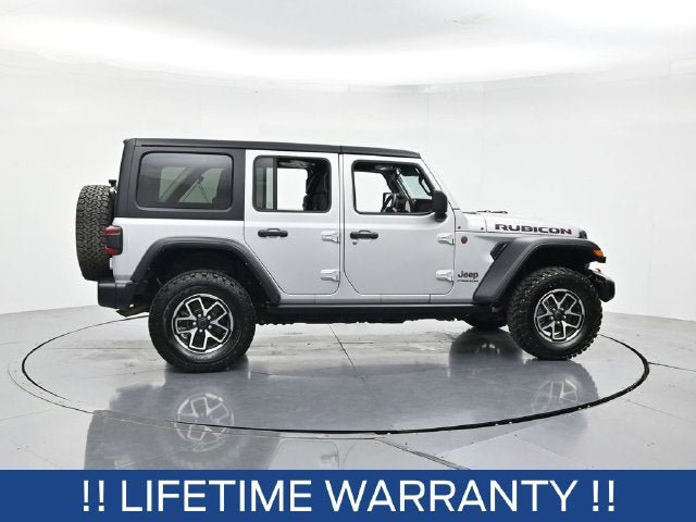 Used 2024 Jeep Wrangler Unlimited Rubicon AWD/4WD image 2