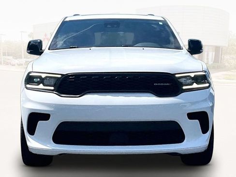 Used 2024 Dodge Durango GT RWD image 2