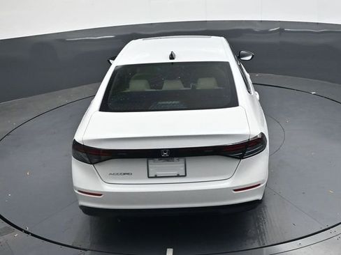 New 2025 Honda Accord SE image 31
