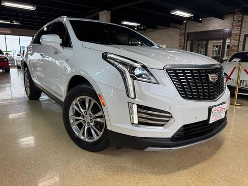 Used 2020 Cadillac XT5 Premium Luxury w/ LPO, Floor Liner Package FWD image 1