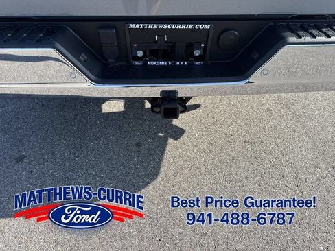 Used 2024 GMC Sierra 1500 SLT w/ SLT Premium Plus Package AWD/4WD image 13