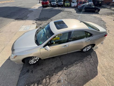 Used 2010 Lexus ES 350 image 34