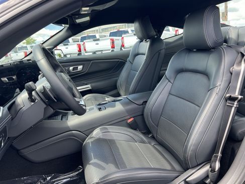 Used 2024 Ford Mustang GT Premium RWD image 13