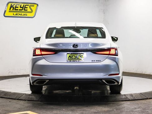 Used 2025 Lexus ES 350 FWD image 3