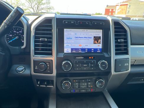 Used 2021 Ford F250 Lariat image 43