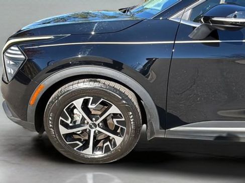 Used 2024 Kia Sportage EX image 33