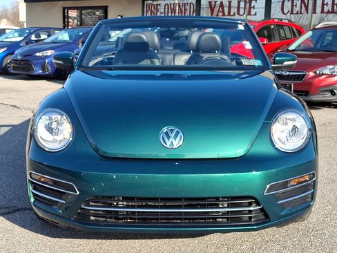 Used 2017 Volkswagen Beetle 1.8T SE image 2