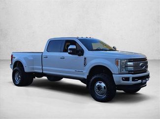Used 2018 Ford F350 Platinum w/ Platinum Ultimate Package video 3