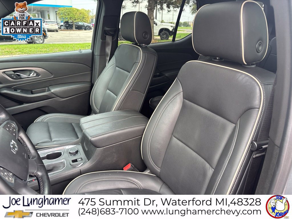 Certified 2023 Chevrolet Traverse Premier w/ Redline Edition FWD image 13
