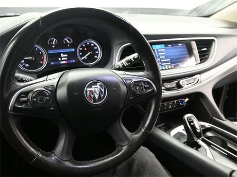 Used 2021 Buick Enclave Preferred image 15