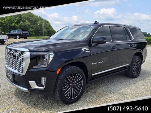 Used 2021 GMC Yukon Denali w/ Denali Premium Package AWD/4WD image 1