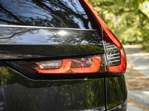 Used 2026 Honda CR-V EX image 13