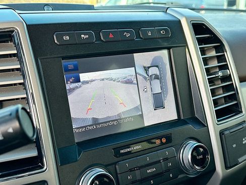 Used 2020 Ford F250 King Ranch w/ King Ranch Ultimate Package AWD/4WD image 23