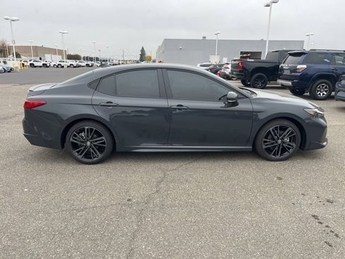 Used 2025 Toyota Camry XSE image 4