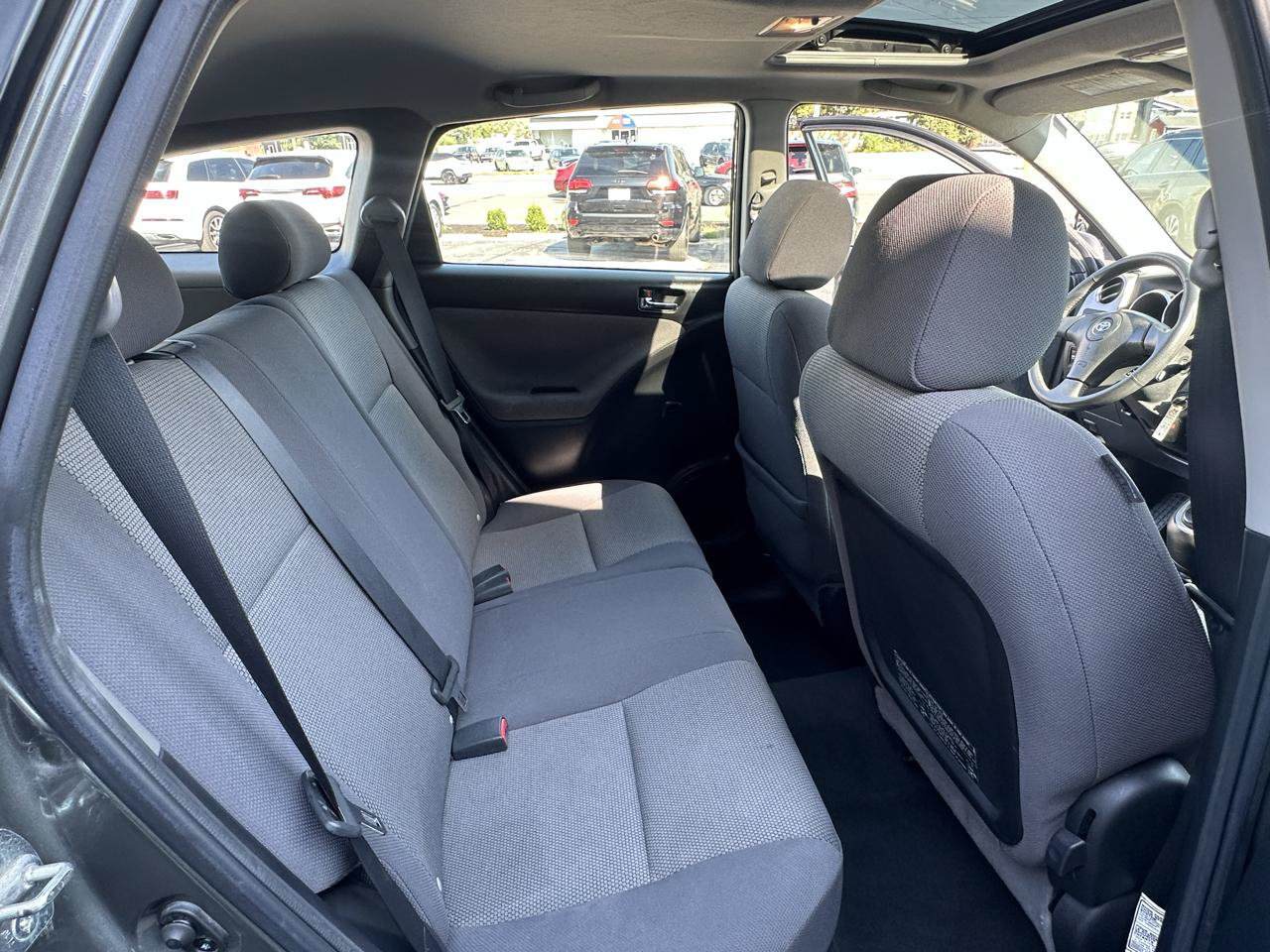 Used 2008 Toyota Matrix FWD image 39