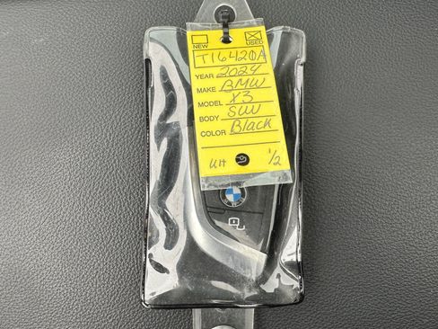 Used 2024 BMW X3 xDrive30i w/ Premium Package image 35