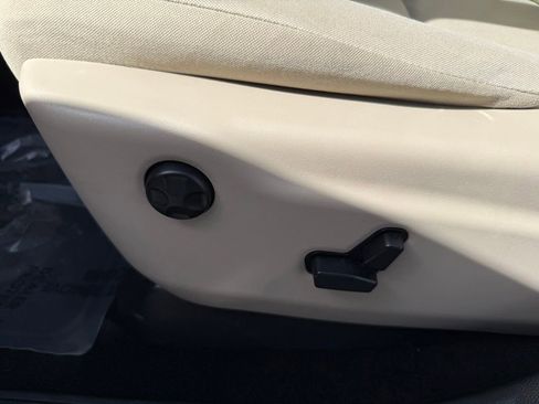 Used 2020 Dodge Durango GT image 12