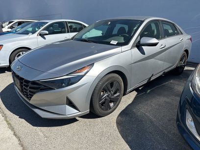 Used 2021 Hyundai Elantra SEL