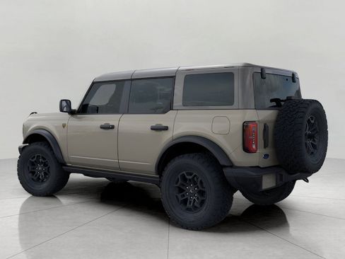 New 2026 Ford Bronco Badlands image 4