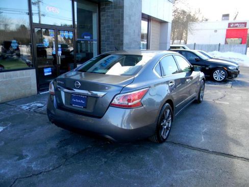 Used 2015 Nissan Altima 2.5 S w/ Power Driver Seat Package image 6