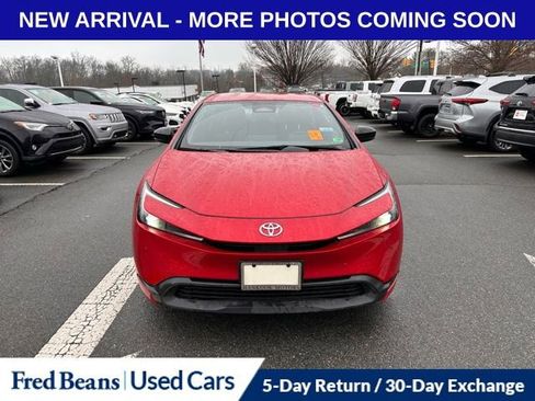 Used 2023 Toyota Prius LE image 9