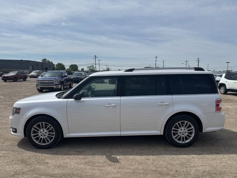 Used 2014 Ford Flex SEL w/ Equipment Group 202A FWD image 12