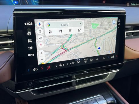 New 2026 Lincoln Nautilus Reserve w/ Jet Appearance Package image 17