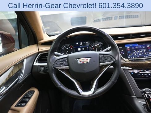 Used 2020 Cadillac XT6 Premium Luxury w/ Platinum Package FWD image 29