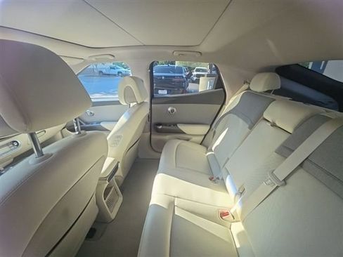 Used 2025 Genesis GV60 RWD image 13
