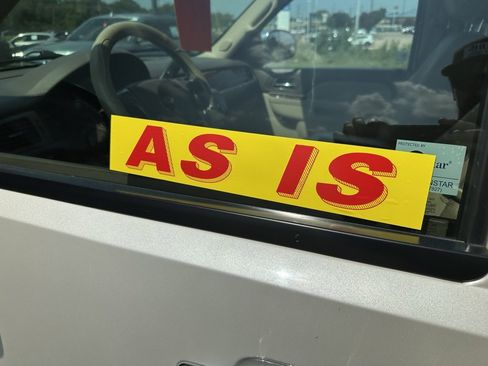 Used 2011 Chevrolet Suburban LTZ image 9