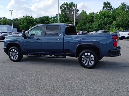 Certified 2025 Chevrolet Silverado 2500 Custom w/ Custom Value Package AWD/4WD image 6