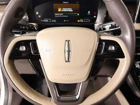 Used 2022 Lincoln Corsair Reserve w/ Elements Package image 3