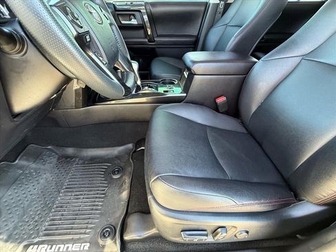 Used 2016 Toyota 4Runner TRD Pro image 12