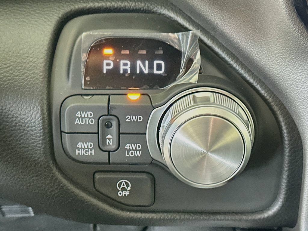 New 2027 RAM 1500 Laramie w/ Night Edition AWD/4WD image 12