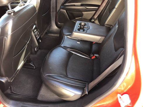 Used 2023 Jeep Compass Limited image 24