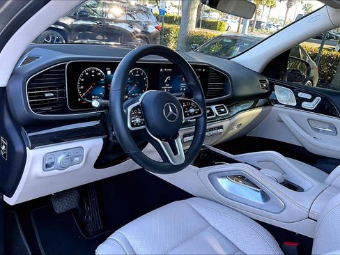 Used 2022 Mercedes-Benz GLE 450 4MATIC image 17