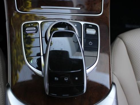 Used 2016 Mercedes-Benz C 300 Sedan image 16